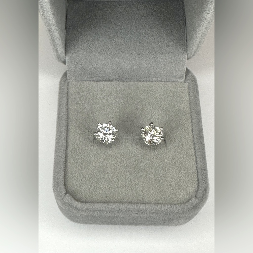 💎1 ct. t.w. GRA Certified Diamond 925 Sterling Silver Stud Earrings,Secure Back - Picture 2 of 7